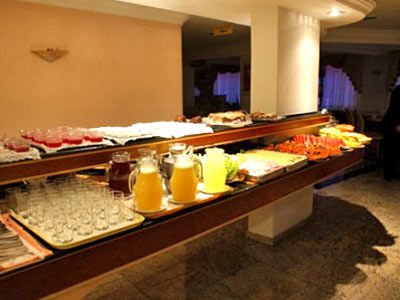 Del Rey By Poty - Na Famosa Rua Xv De Novembro Hotel